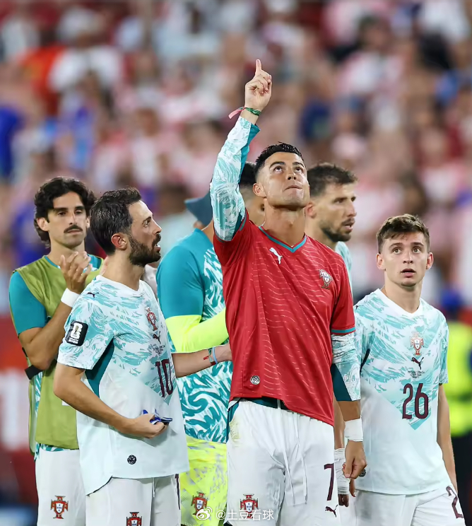 北京时间7月3日，在2026美加墨世界杯1/16决赛中，葡萄牙2 - 1逆转克罗
