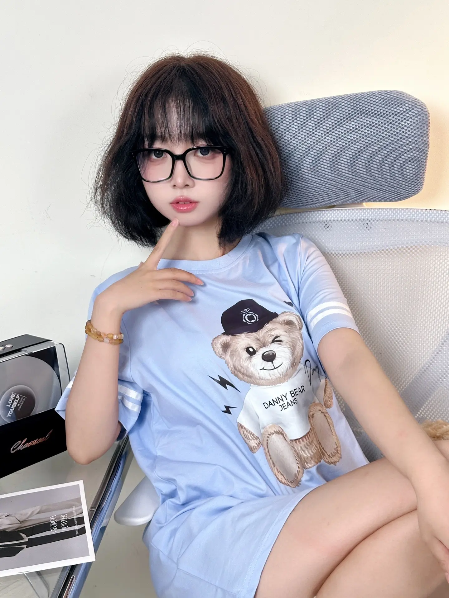爱你不是两三天。