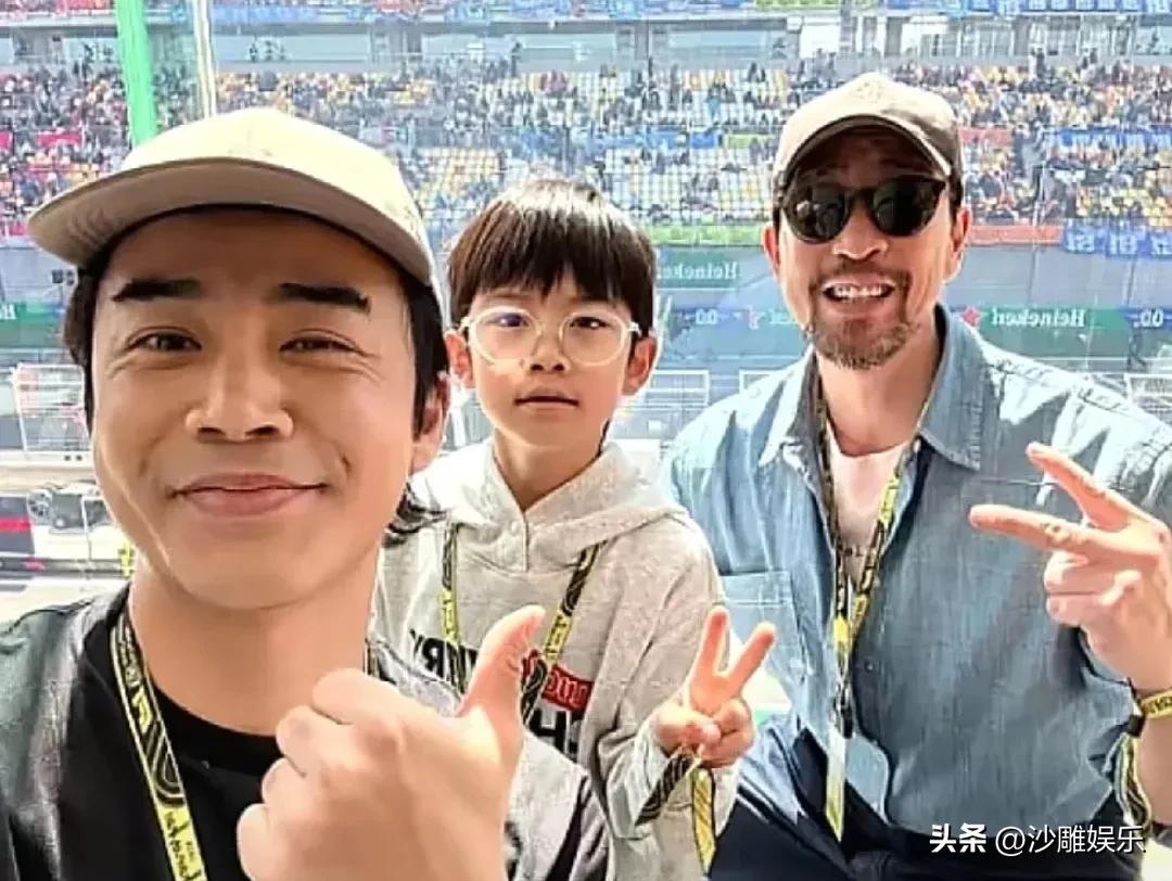 李茂，深夜高调发文！

3月15日，李茂在社交平台晒出一段vlog，原来他带着儿