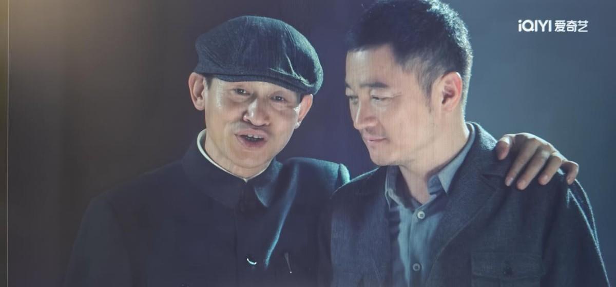 审讯室没动刑，他却为一份波丽露牛排交代了一切。
那杯红酒抵普通工人半年工资。
银