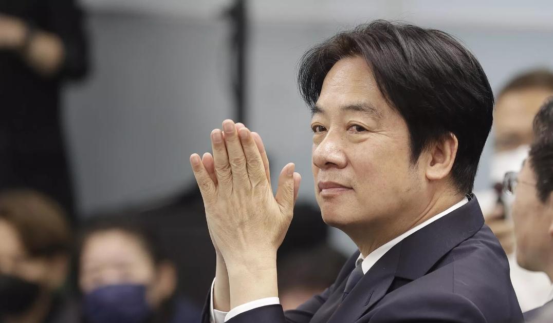 [太阳]赖清德又大放厥词，高调示好高市，不到24小时，解放军亮明态度。
 
近期