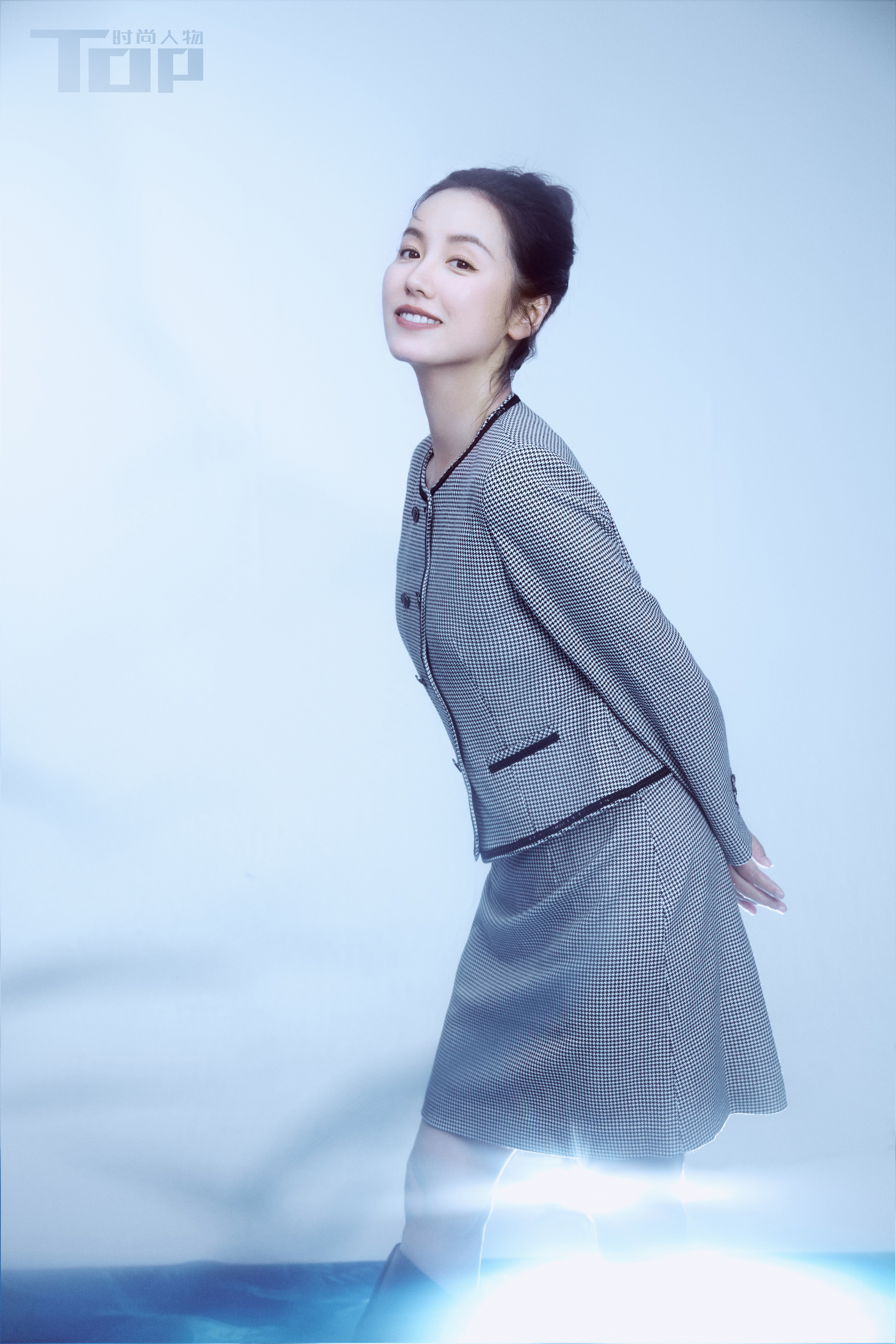 #演员吕一[超话]# 身上总是有着一股处于泰然的天然魅力，那是无论经历多少岁月的