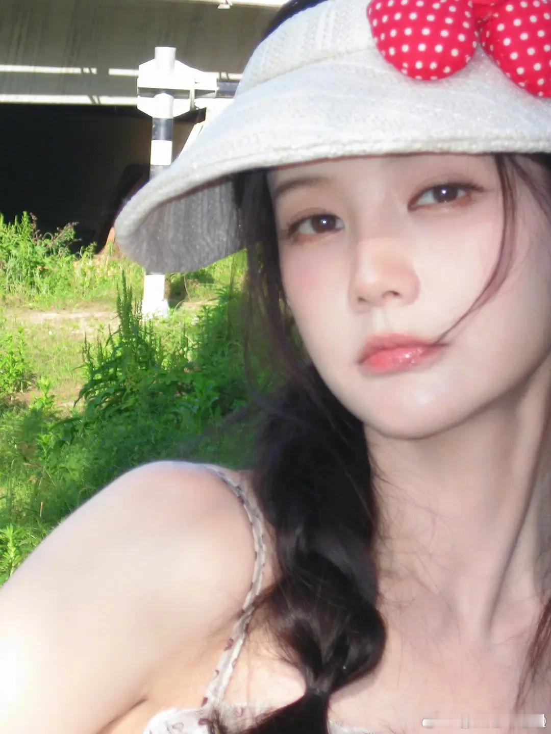 会因为李一桐爱上夏天🥒李一桐