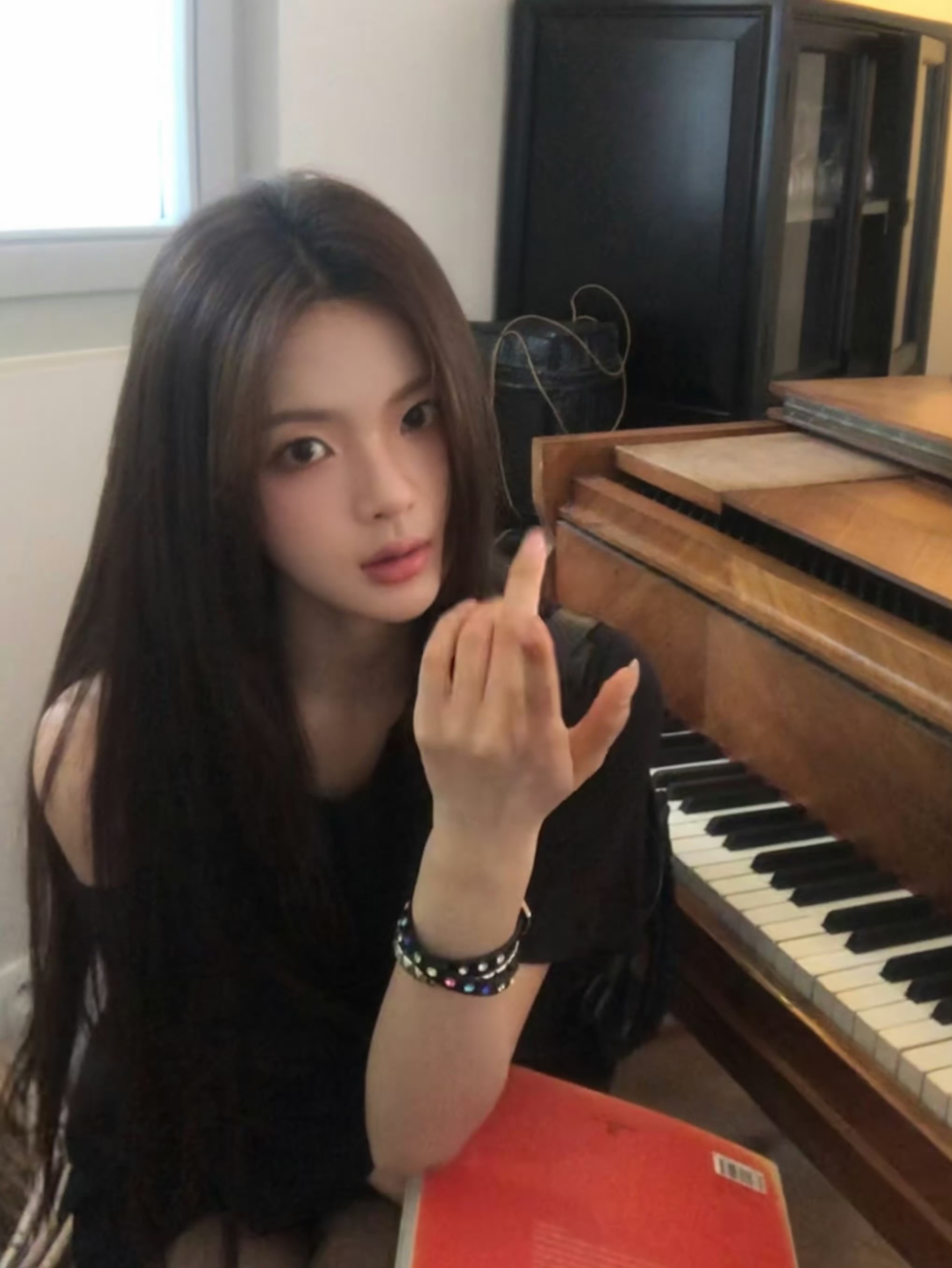 杨超越live图中的生命力 
