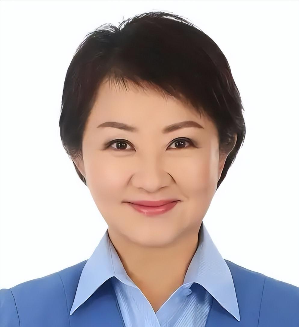就在刚刚，

台中市长卢秀燕正式宣布，

7月29日，针对日本熊本县发生了7.1