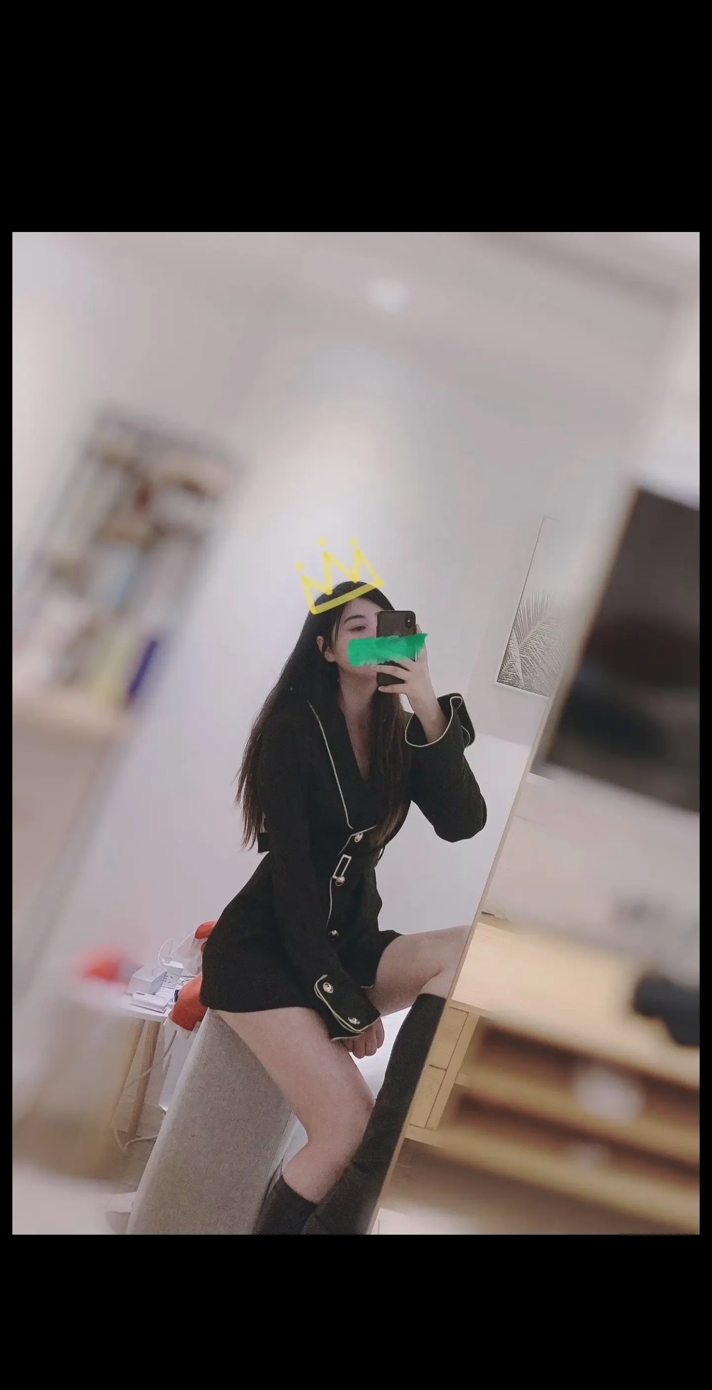 照片是旧的，心事是新的。
