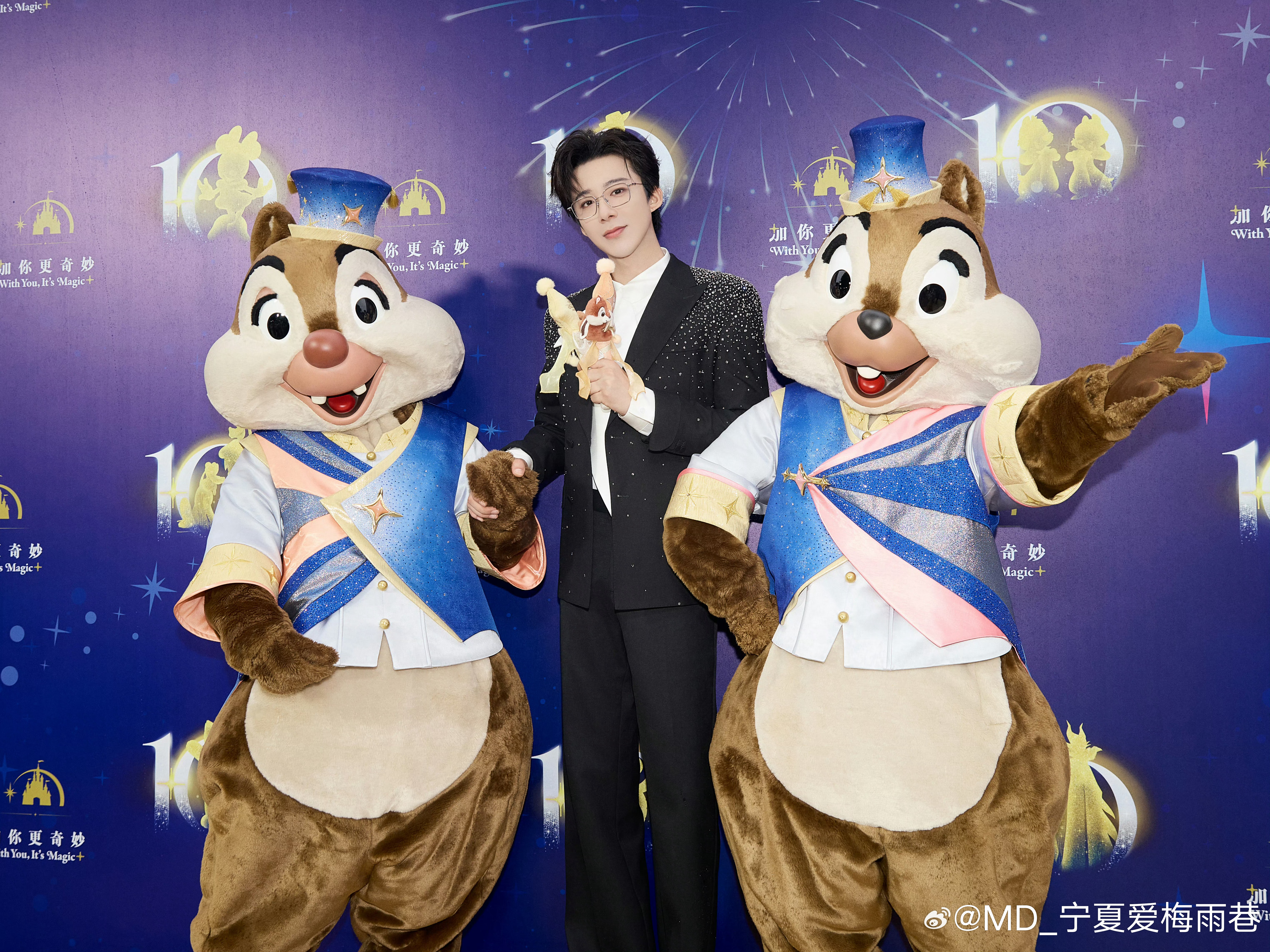 本周我完成了连续7天铁粉打卡，与的铁粉值额外增加1分！摩登兄弟