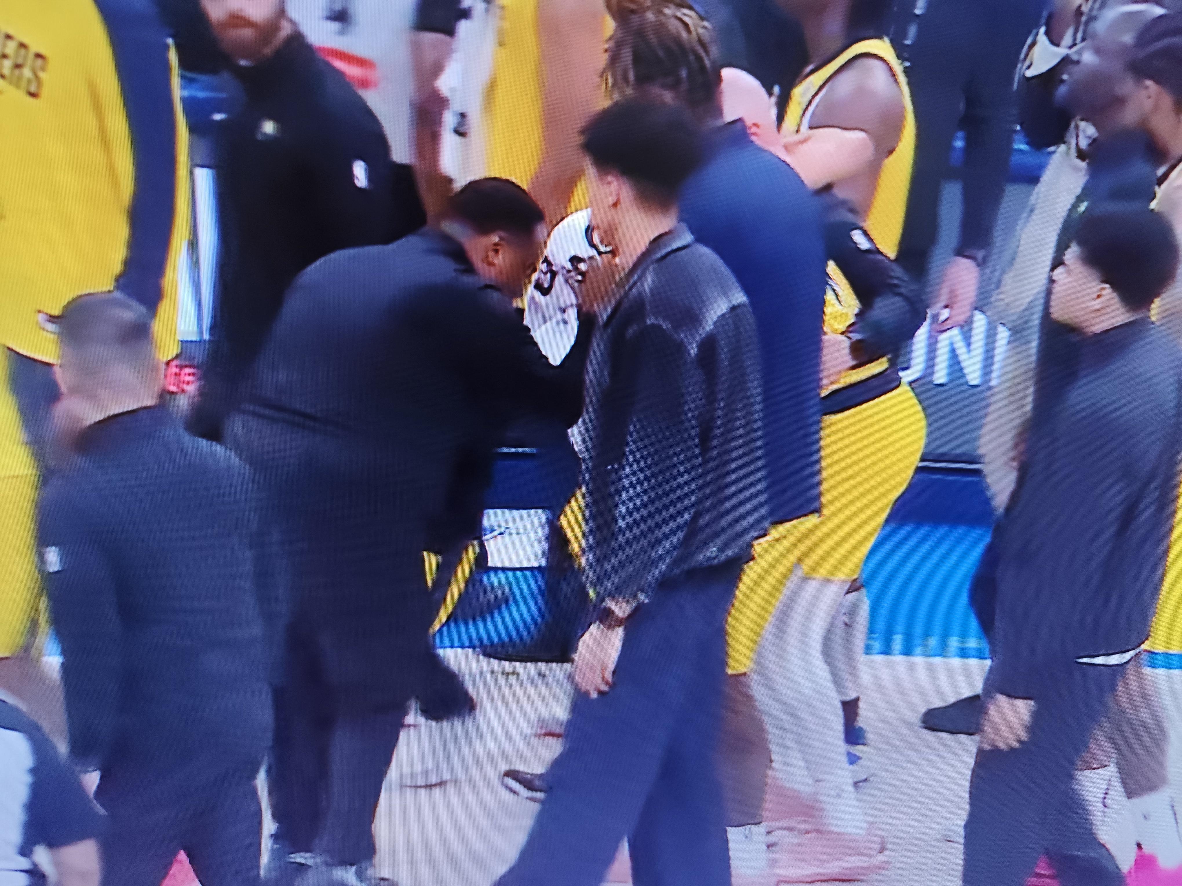 跟腱？？！！！步行者vs雷霆nba总决赛 ​​​