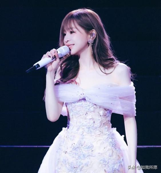 为什么王心凌的歌，
翻唱总差点意思？
这得感谢她当年的“小心眼”！

不知道你发