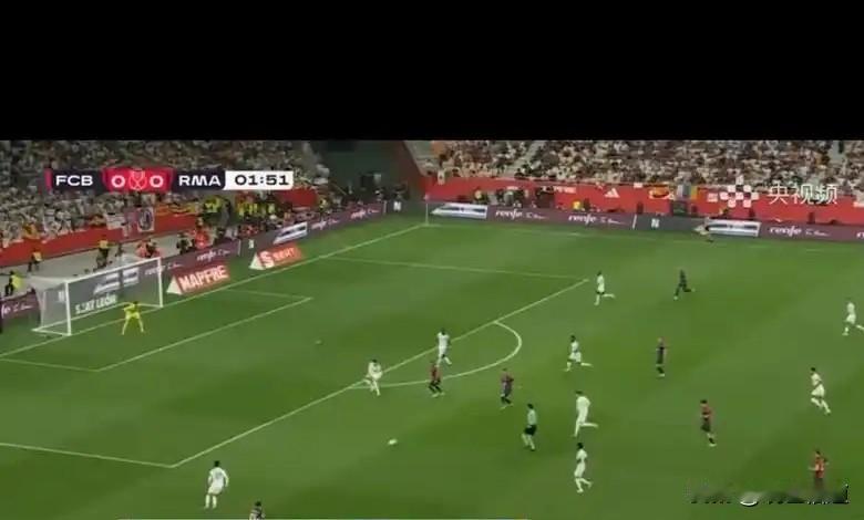 距离2026年美加墨世界杯开幕已经不足40天，本该是全网预热、万众狂欢的时刻，但