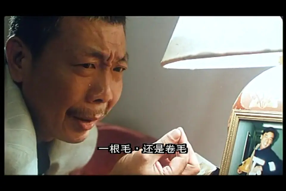 冷门港式灵幻佳作《火烛鬼》惊悚喜剧双在线，消防员意外结缘女鬼，人鬼羁绊拉扯感拉满