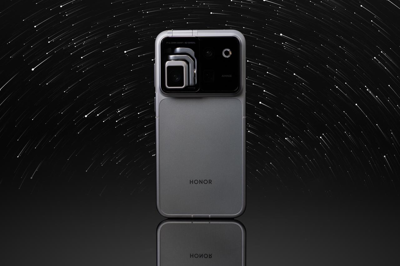 拿到了荣耀Robot Phone
