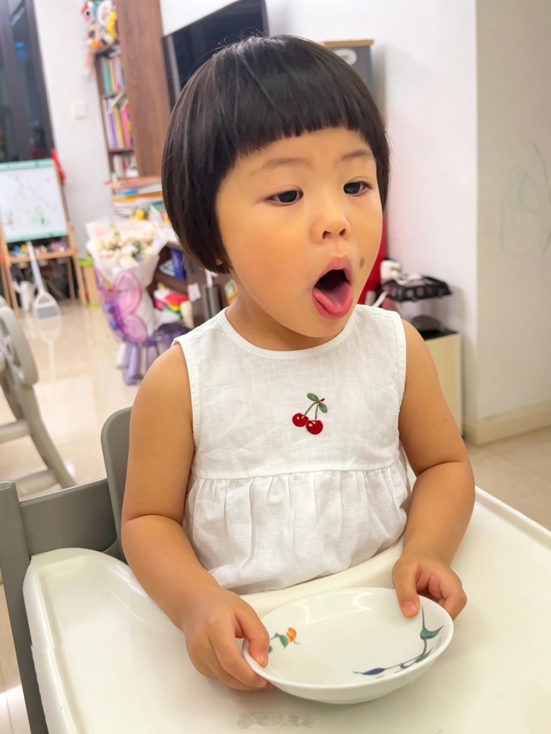 球宝这头…以后就叫她球菇吧 