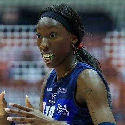 女排[超话]  女排欧冠  C组领头羊之战来了！🔥⚔️🇮🇹米兰🆚瓦基弗?