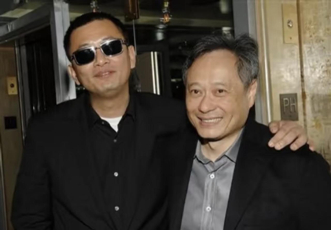 王家卫上次面对这么多争议，还是在1991。

那一年李安的《推手》入围金马奖，李