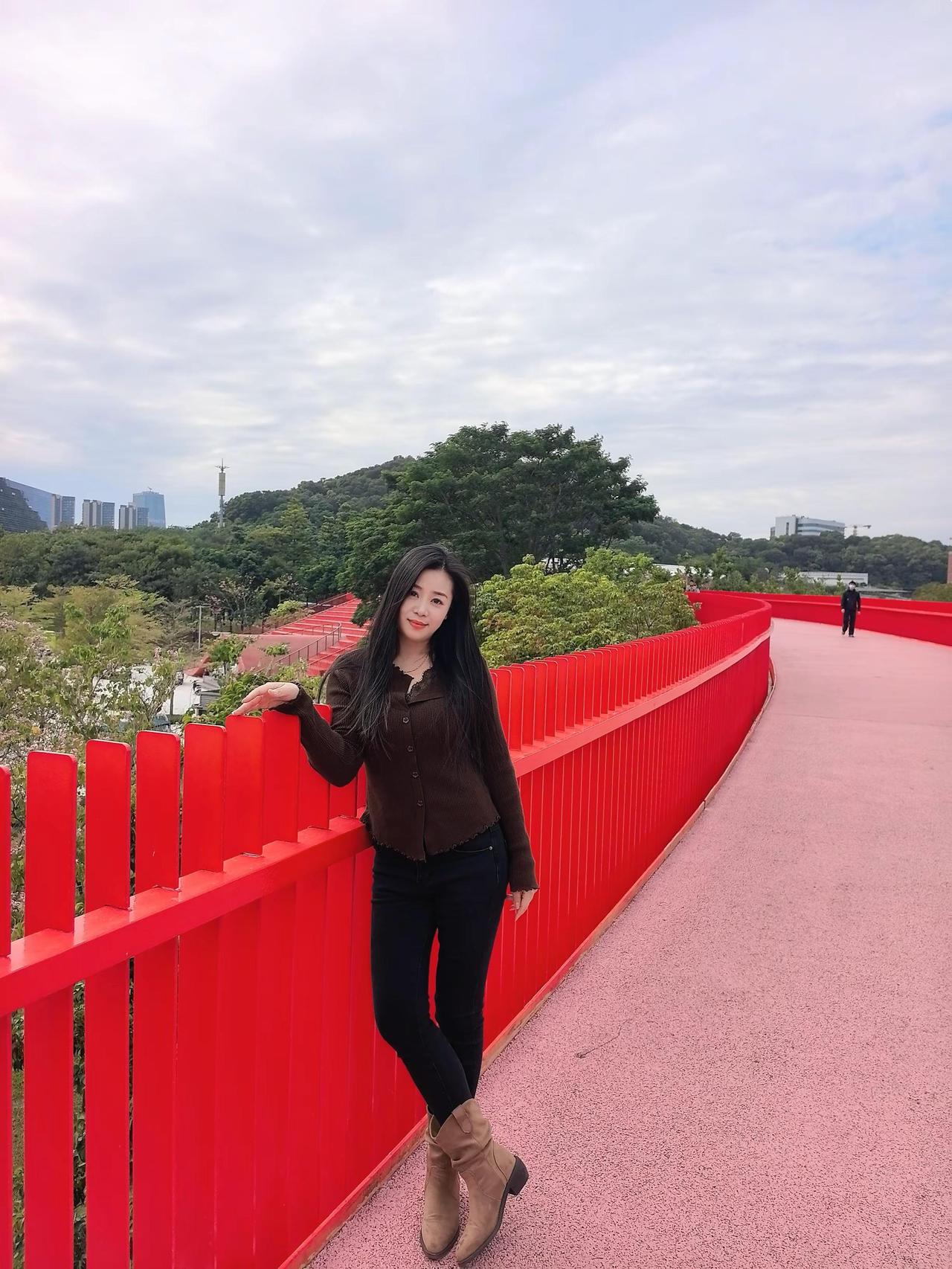 听说这首歌可以旺自己 希望我们越来越好 平安健康快乐就好！