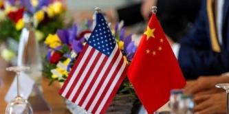 美国突然醒悟！与其养着一群横跳的中等国家，不如联合中俄瓜分世界，中美G2已成定局