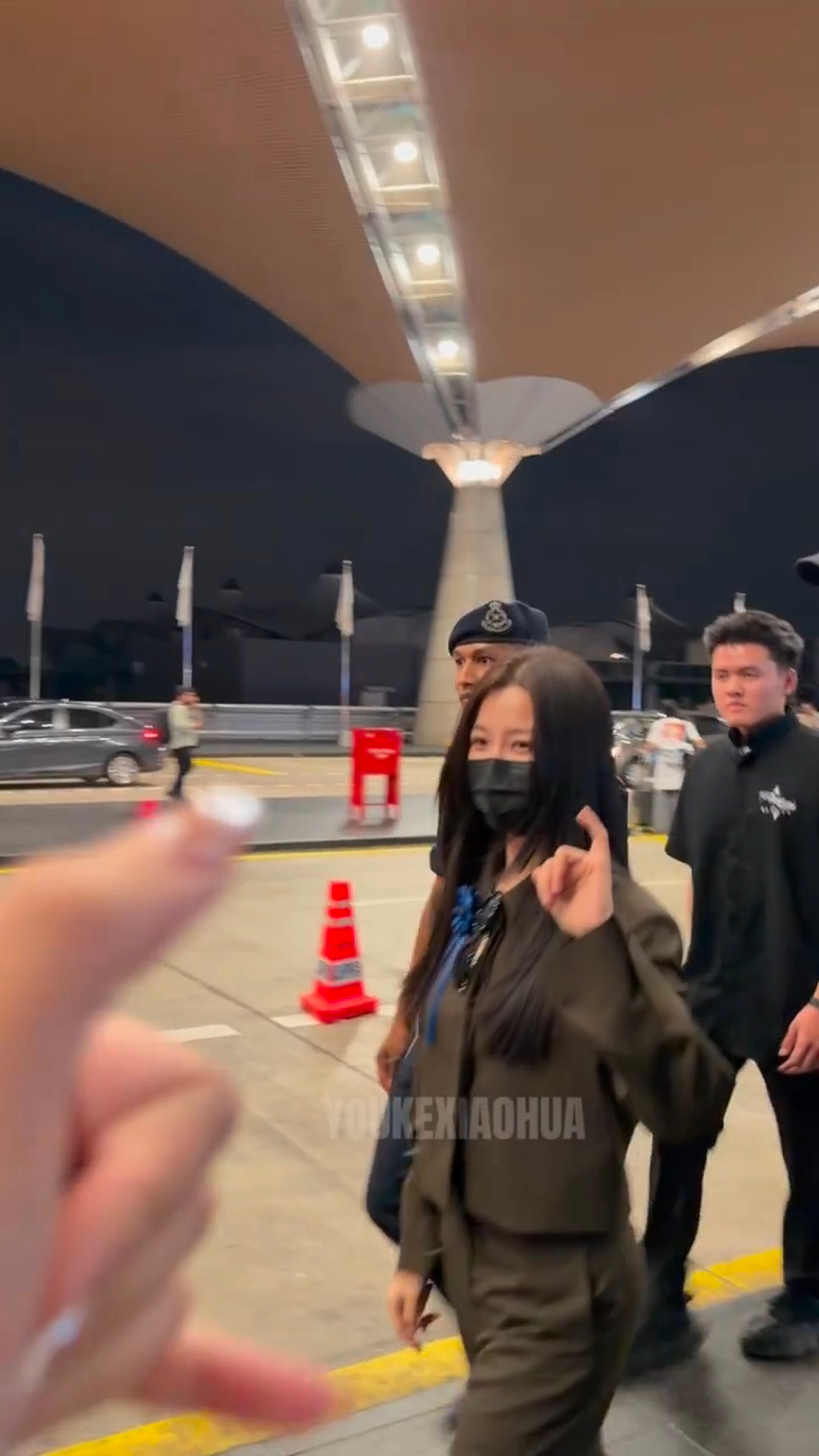 “宝宝我们拉勾好不好”🥺 