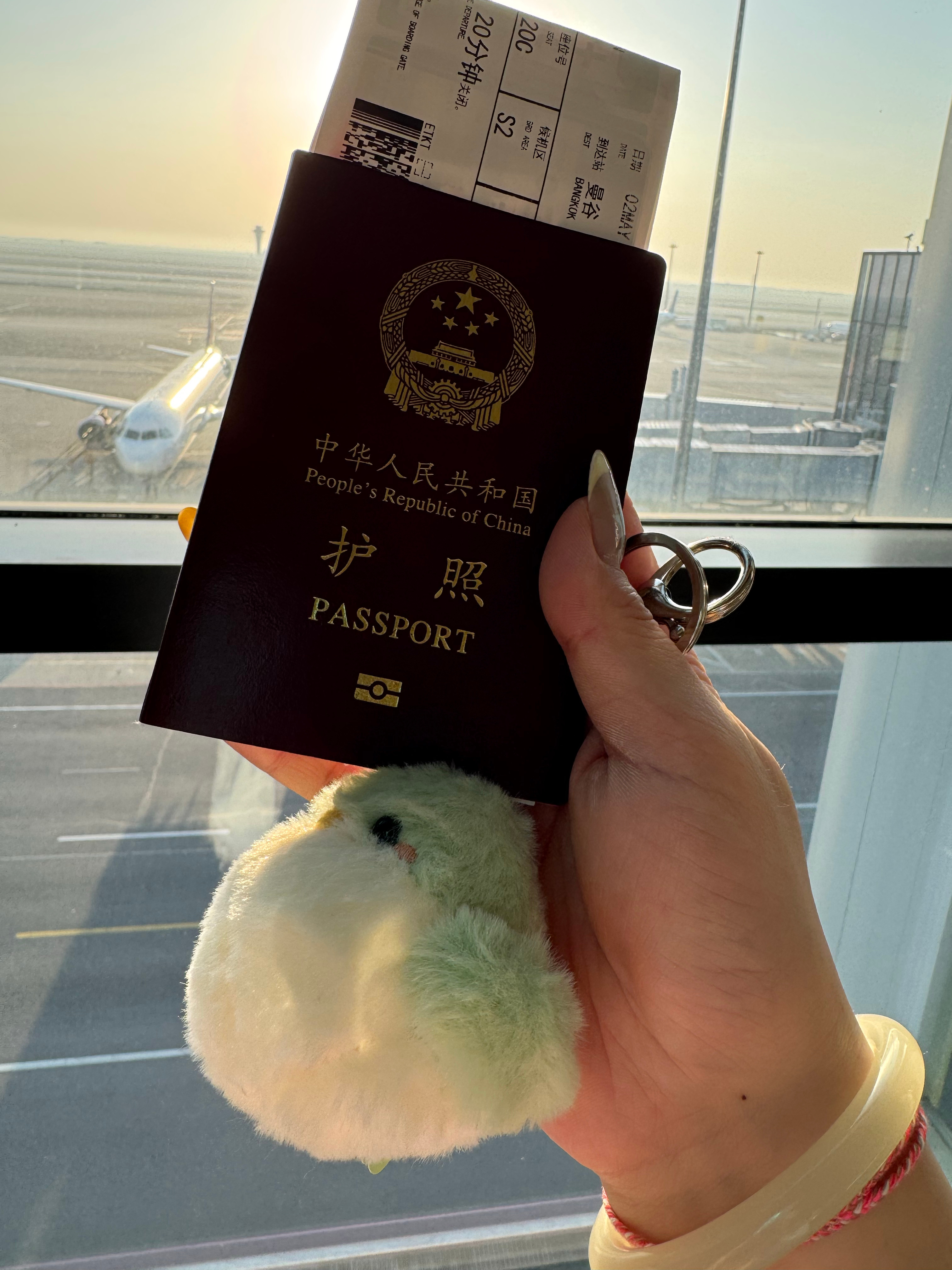 归巢🐥💚🛫 ​​​