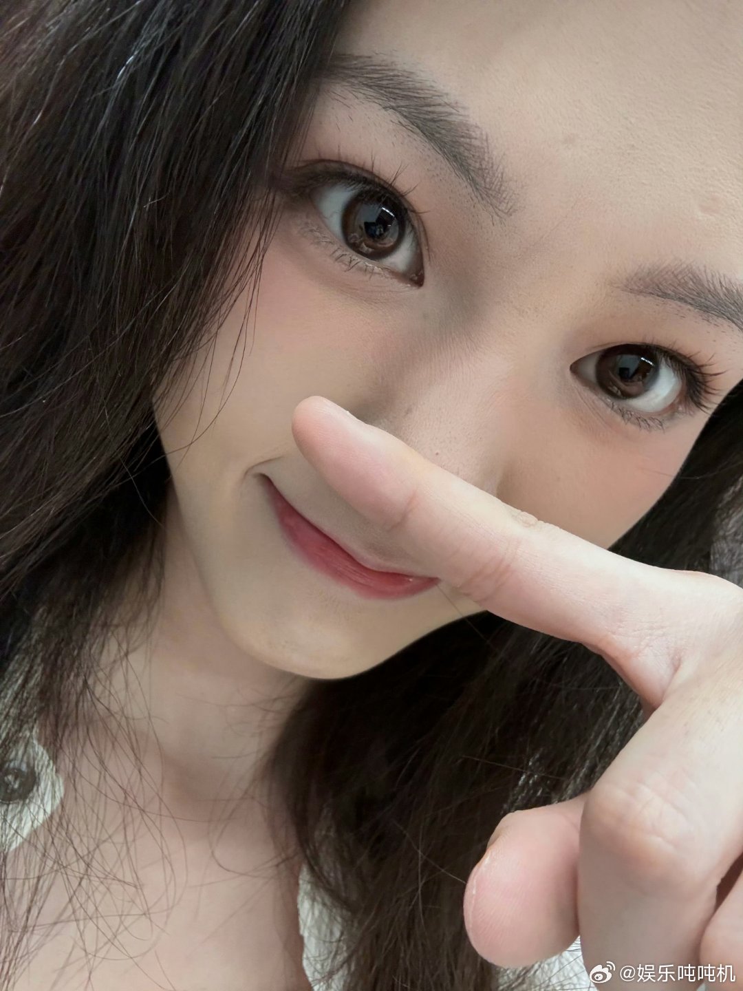 沈羽洁文笔 沈羽洁是真的很会表达，读她写给小狗的长文，字里行间全是温柔的爱意，让