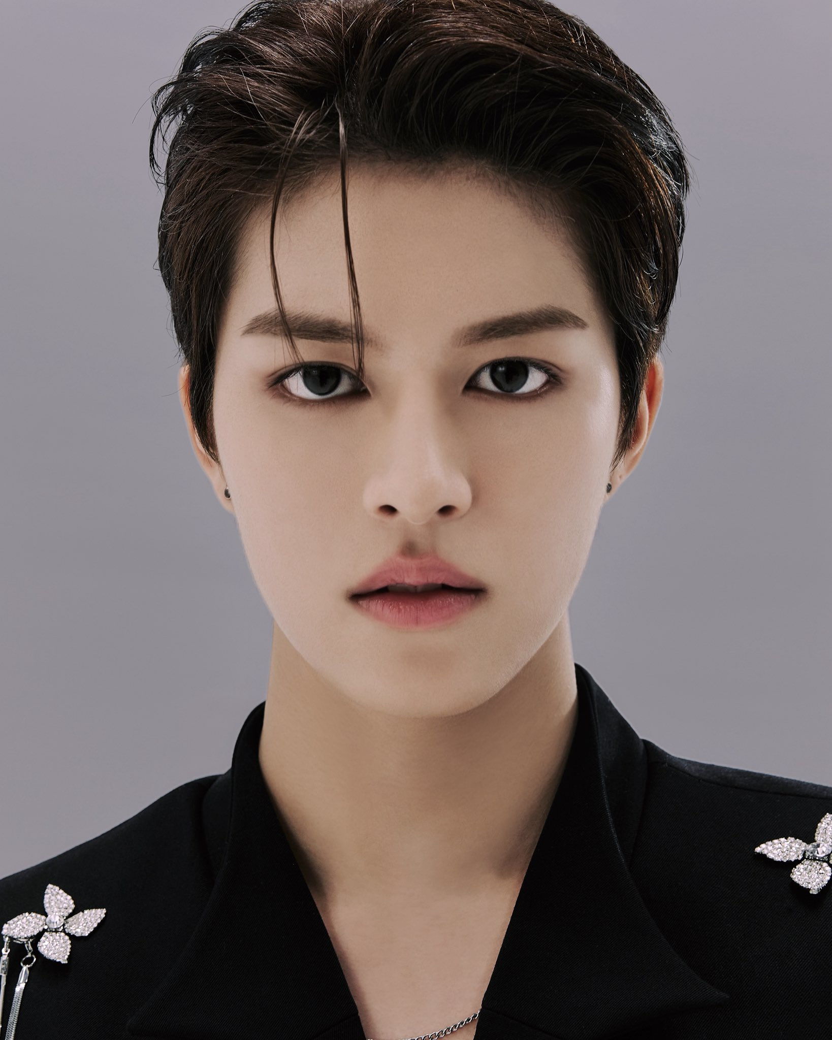 金在中新男团企划公开三位练习生TERU、TAEHWAN、彭锦煜 