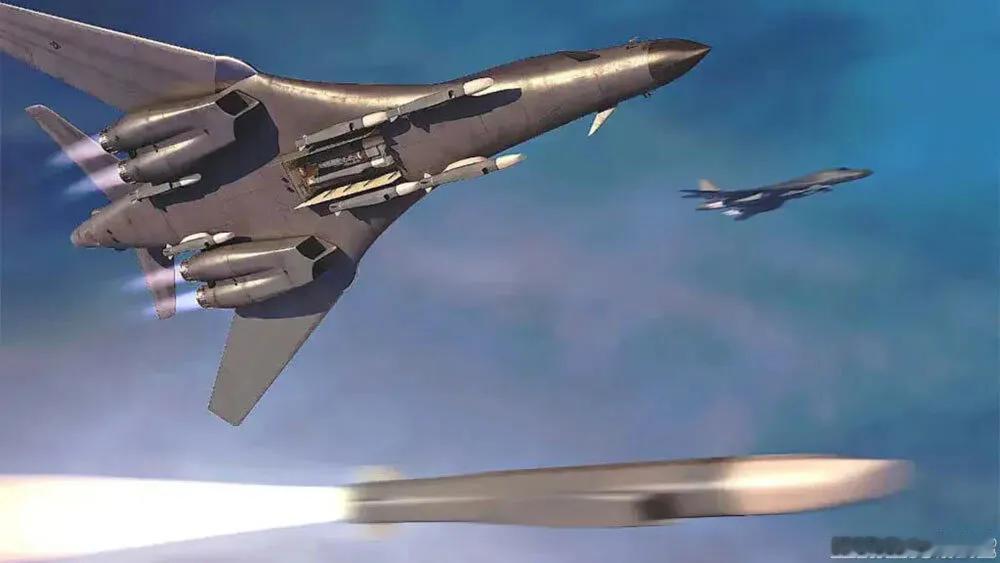 B-1B挂载高超音速导弹，美军“老将”被迫重出江湖

2026年5月，美国爱德华