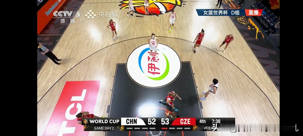 53:53，又是韩旭，韩旭立功了！中国女篮非赢不可，打捷克不能输！但拿下比赛对于