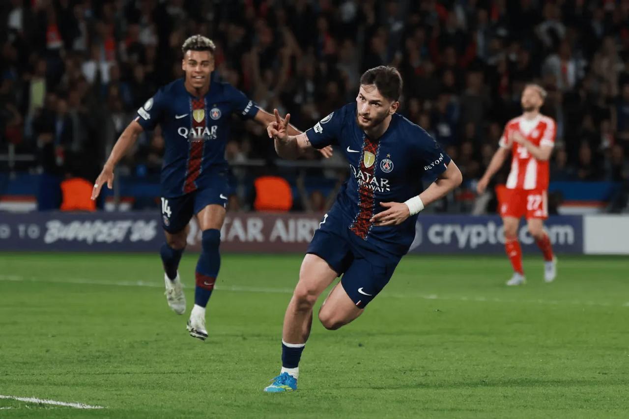 一英超教练承认，因联赛竞争激烈很难在欧冠踢对攻04月29日讯 在本赛季欧冠首回合