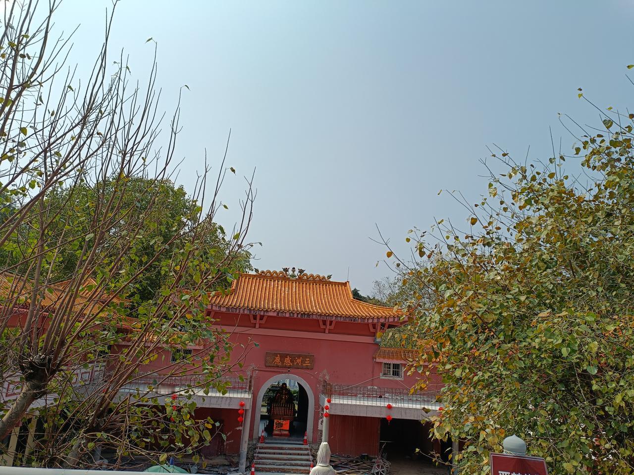走进广西南宁青秀山水月禅寺