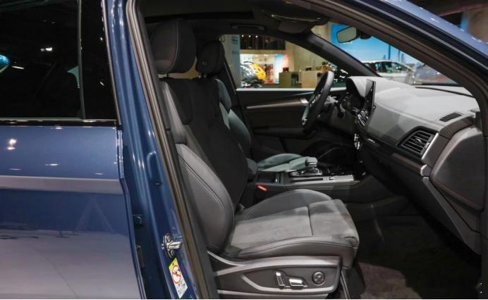 2025款奥迪Q5 Sportback外观内饰动力介绍：2025款奥迪Q5 Sp