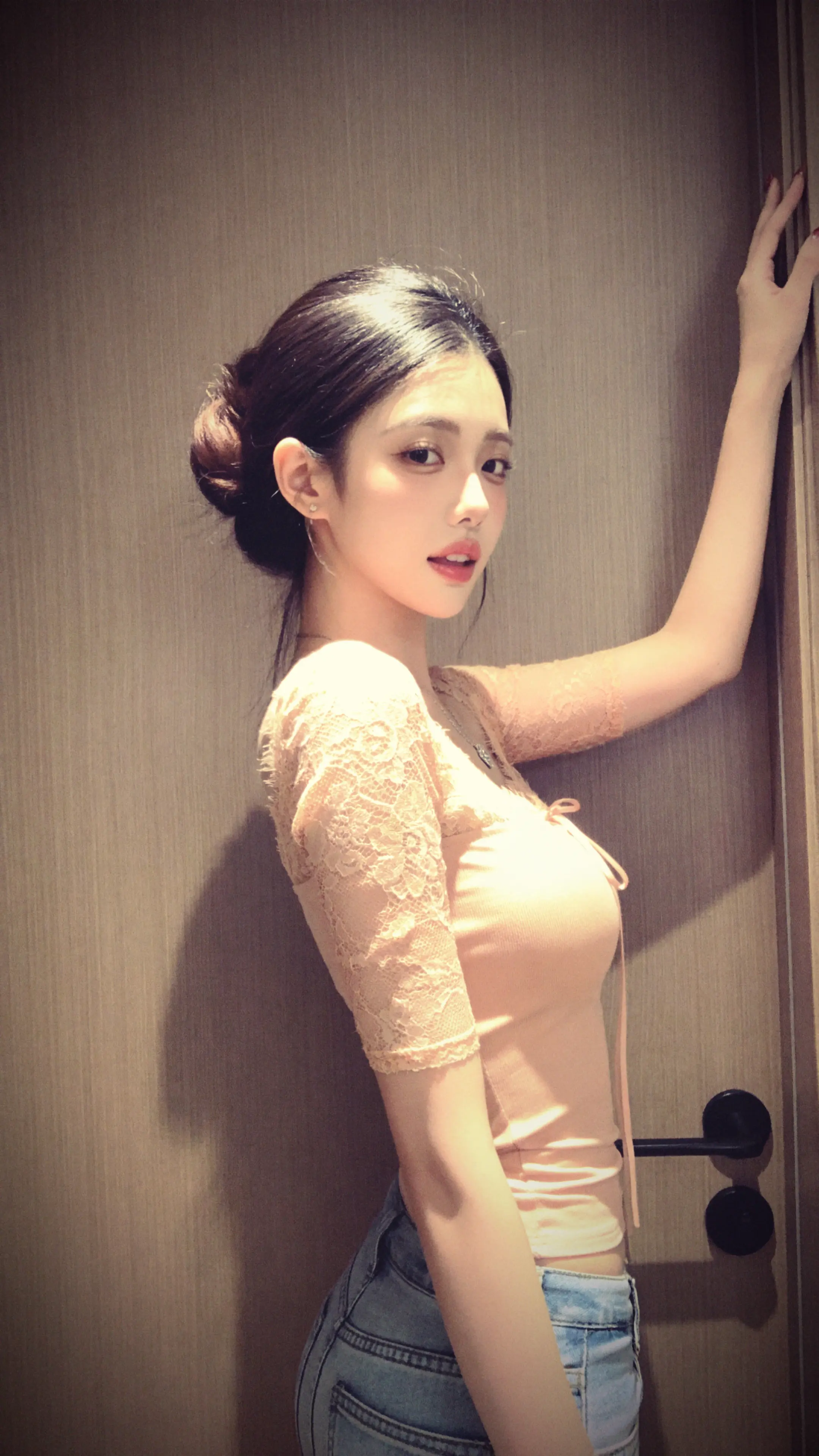 纯欲天花板 日常穿搭分享 蕾丝短上衣 温柔感美女 纯欲风格天花板