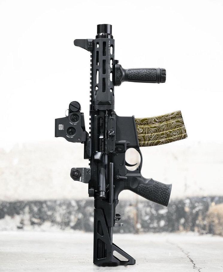 Daniel Defense公司枪械美图 