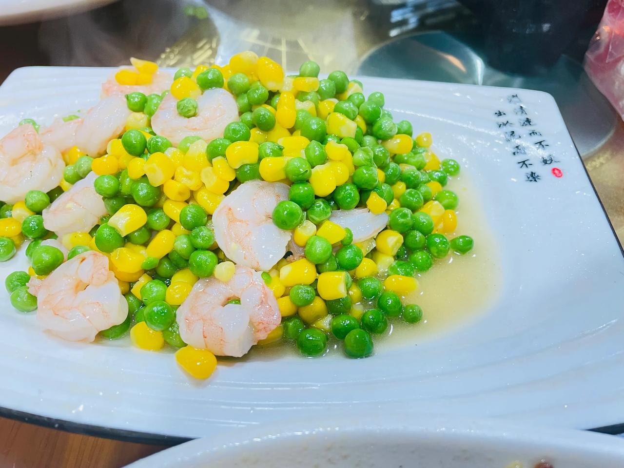 🎉家人们，我挖到一家宝藏土菜馆！
🥢每到饭点，这里就人满为患，队都排老长了。