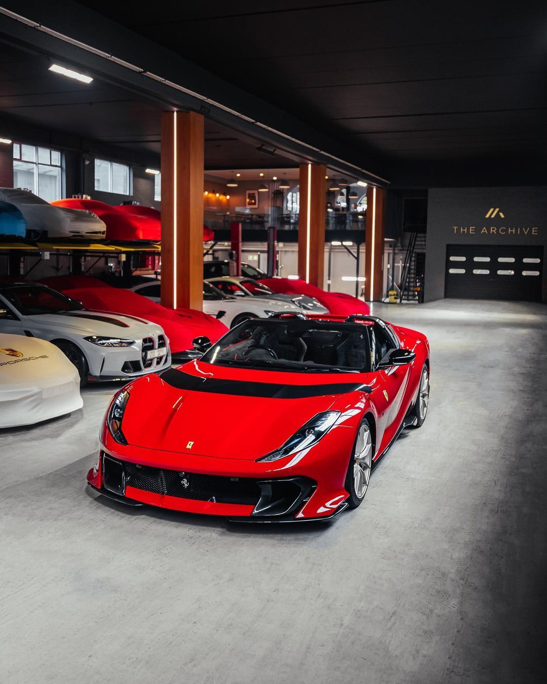 法拉利 812 Competizione Aperta ​​​