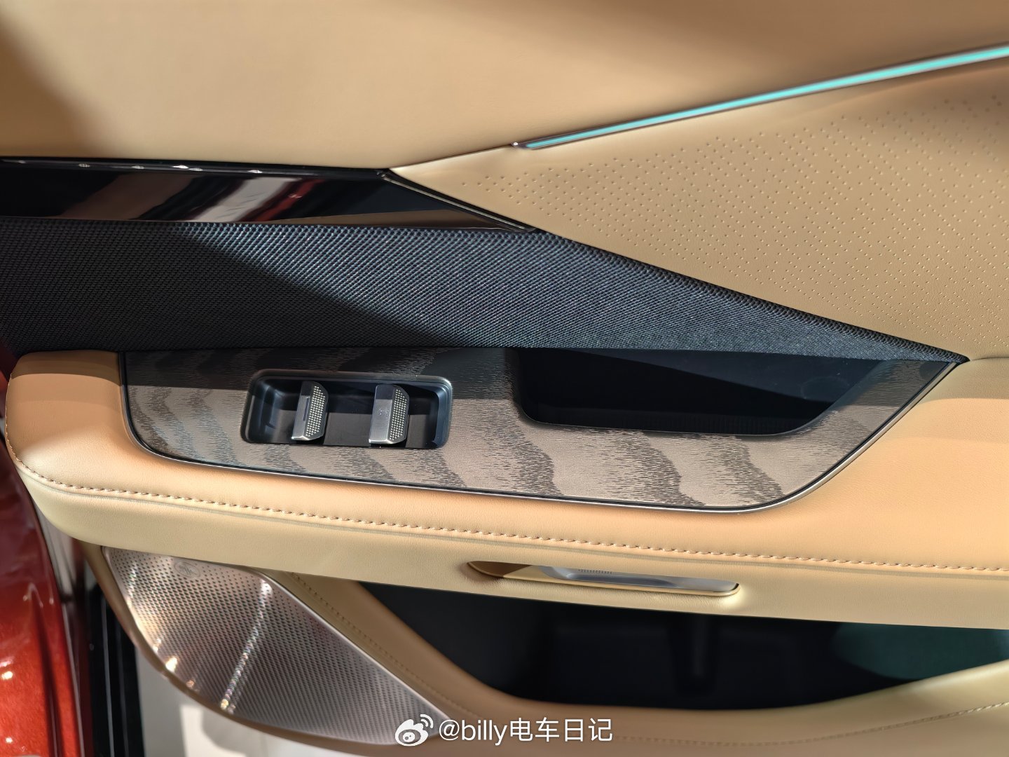 广汽丰田铂智7这半年来我一直都很关注，颜值算得上这两年来我觉得比较好看的一款轿车