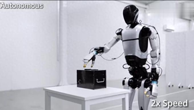 TechWeb微晚报：小米机器人“进厂打工”，苹果本周还有望推出这些新品