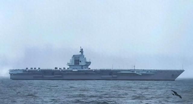 日本赌中方不会动手，军舰闯台海，中方反制毫不手软：划5处禁区，百舰待命。一直以来