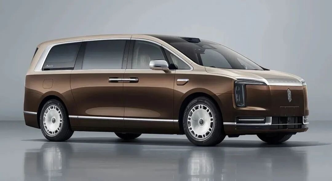 车市热门 尊界首款MPV——尊界V800申报信息曝光，新车定位大型七座MPV，车