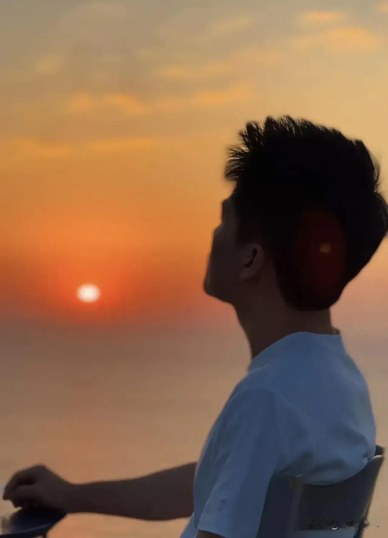 【全面下架】
语录，这可是在华夏大地在那个特殊年代出现过一次，再也没有出现过。