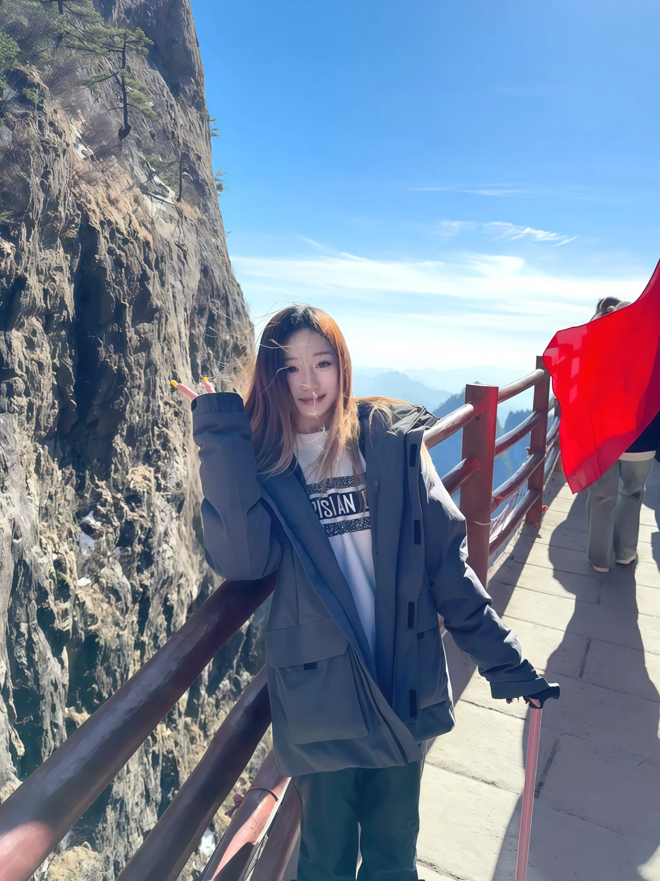 平静好似剥胎换骨 水清见人心 事缓则人圆