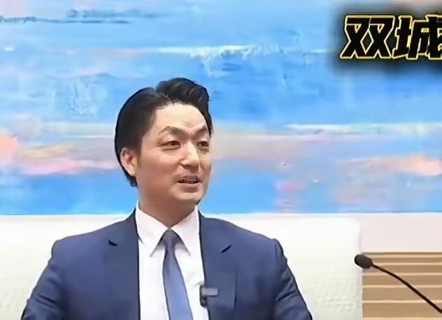 他口才真好，不看稿子，一字一板，一气呵成！思路清晰，出口成章。今天，台北市长蒋安