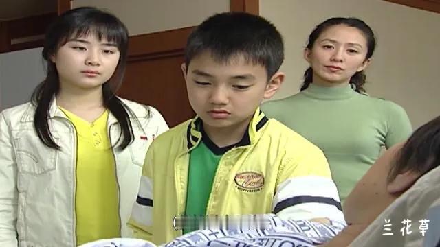 从这两张照片，你可猜出这是哪部好看的韩国电视剧？