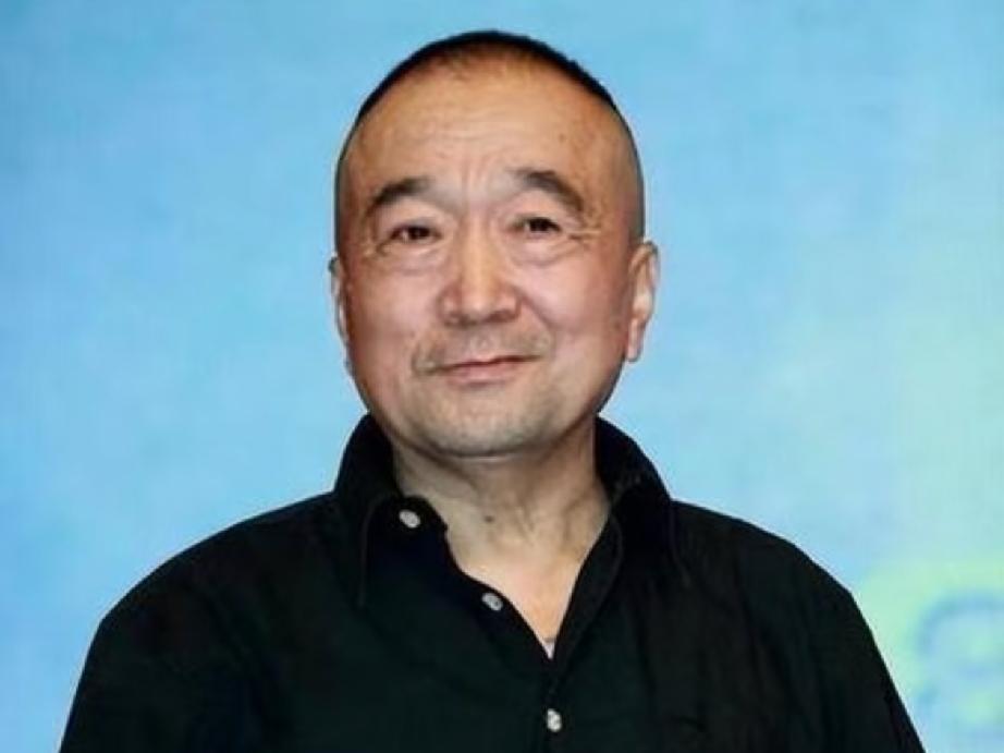 李保田和张国立你更喜欢谁李保田倔强执拗，表演硬朗，不接广告，淡泊名利，是纯粹戏骨