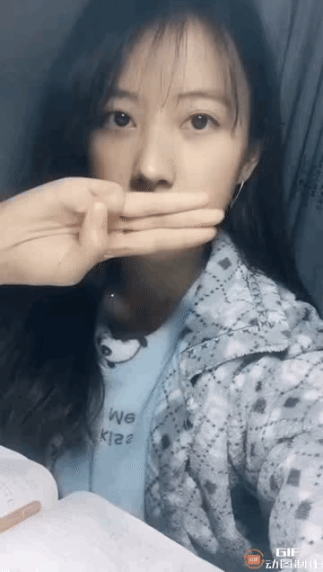 图一：妹子用自己的情况证明，一张嘴的重要性，直接是一张嘴毁了一张脸。
图二：就这