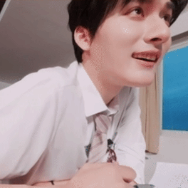 纯明恋 是路人吗 