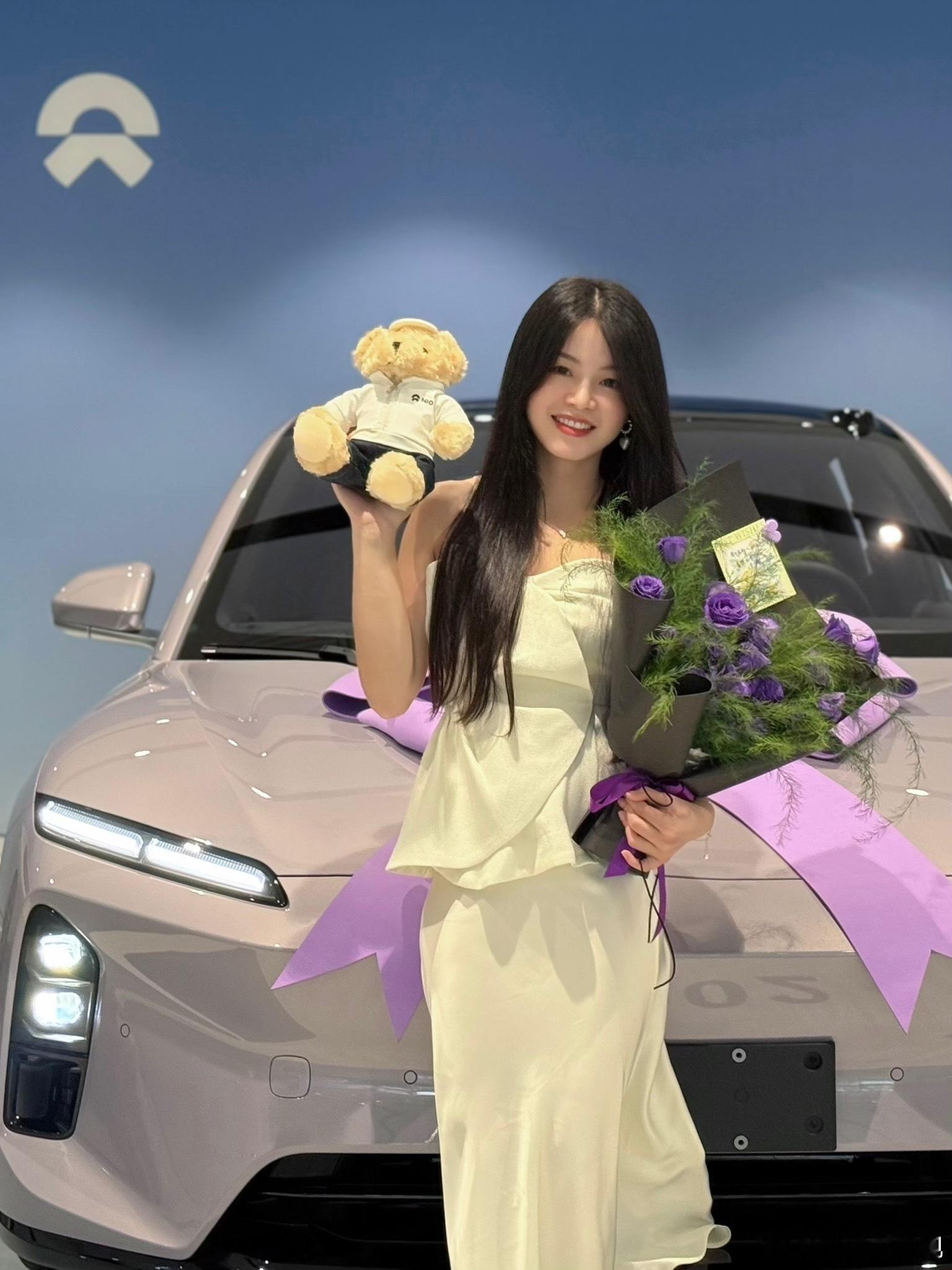 来接Nomi小可爱回家💜 我为nio代颜开蔚来美美的蔚来汽车[超话]蔚来et5