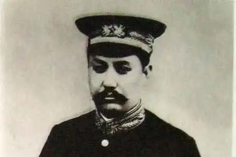 阎锡山极少绯闻，纳妾纯为传宗接代，非好色。阎锡山一生只有一妻一妾，这在民国军阀里