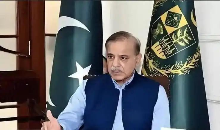 巴阿开战，打得好！
 
2月27日凌晨，巴军出动战机空袭喀布尔、坎大哈等多地，战