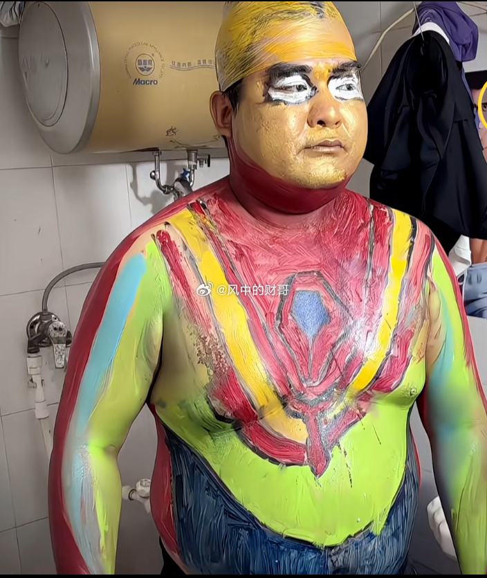 炒股最大的敌人是自己。贪婪、恐惧、冲动等情绪容易导致追涨杀跌、频繁交易或盲目跟风