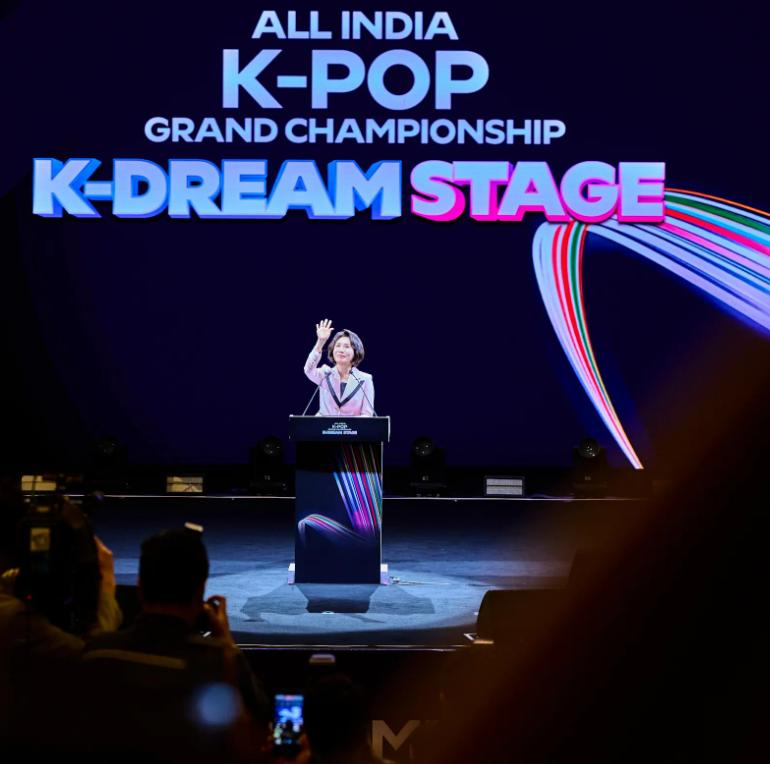 金惠景4月20日在印度 K-Pop 大赛上发言：“这场比赛不仅是才艺的舞台，更是